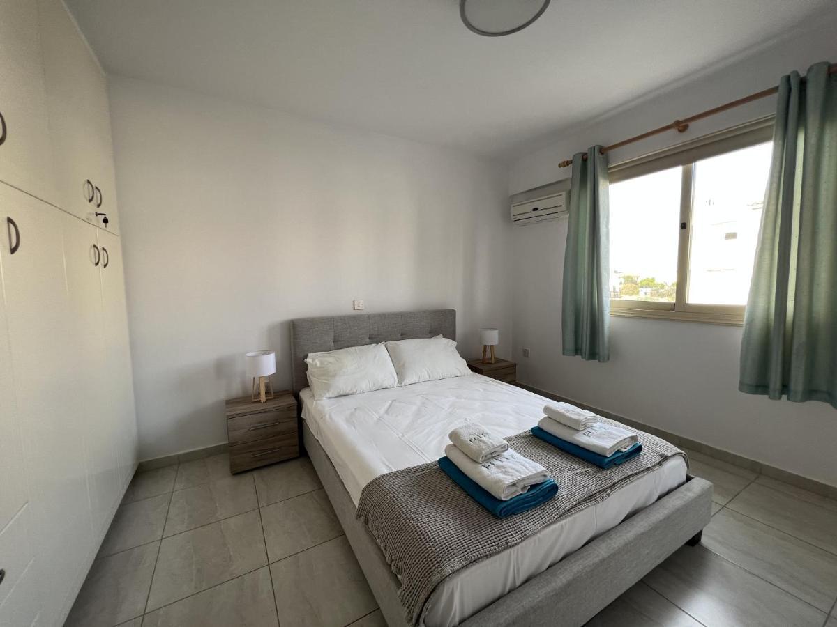 Royal-Seacrest Paphos-Center Vip Lejlighed Eksteriør billede