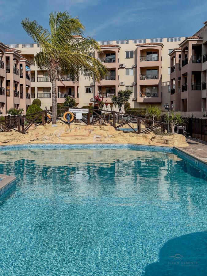 Royal-Seacrest Paphos-Center Vip Lejlighed Eksteriør billede