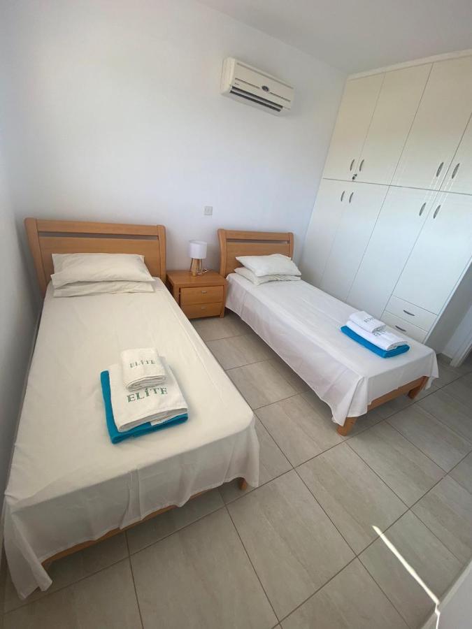 Royal-Seacrest Paphos-Center Vip Lejlighed Eksteriør billede