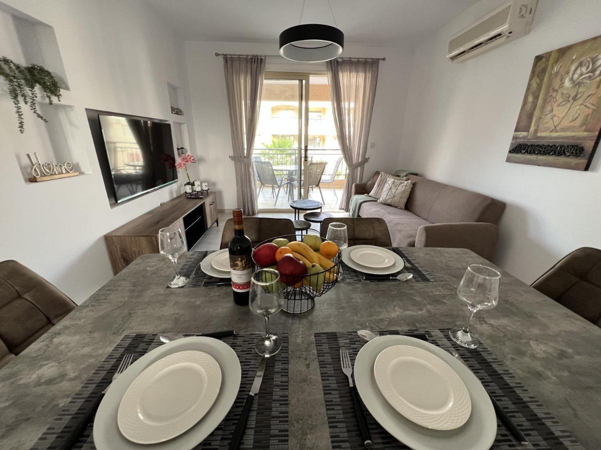 Royal-Seacrest Paphos-Center Vip Lejlighed Eksteriør billede